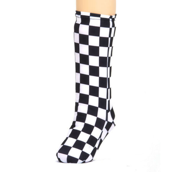 Stylish and comfortable chessboard pattern leg cast cover.